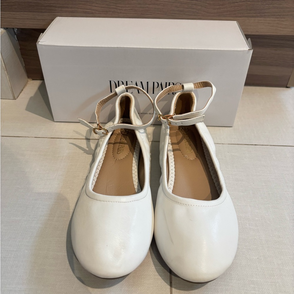 Dream Pairs White Ankle Strap Flats